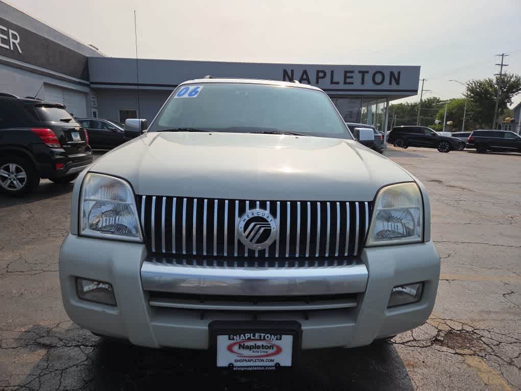 Used 2006 Mercury Mountaineer Premier with VIN 4M2EU48846ZJ05554 for sale in Blue Island, IL
