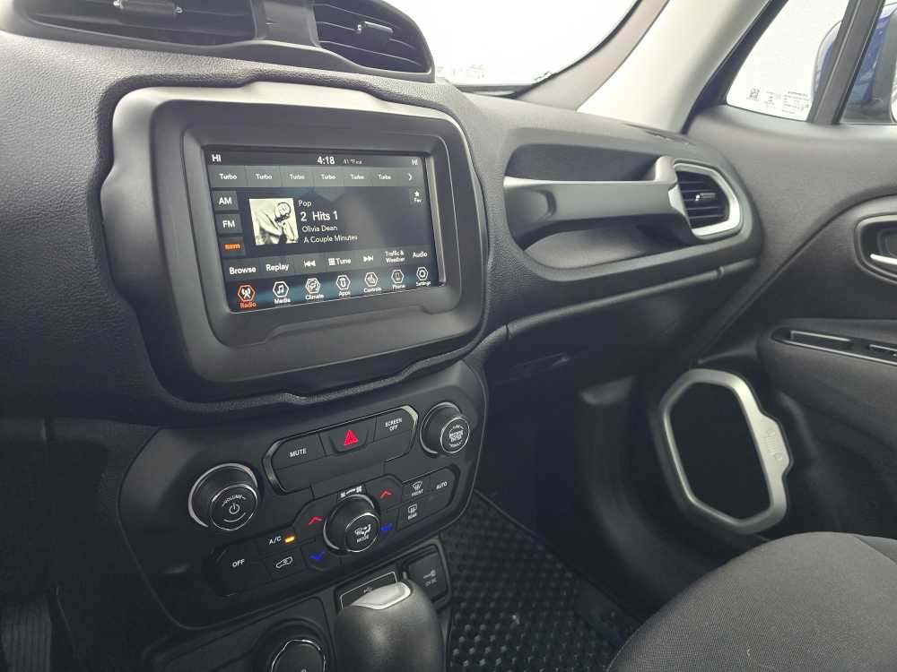 2019 Jeep Renegade Latitude - Photo 14