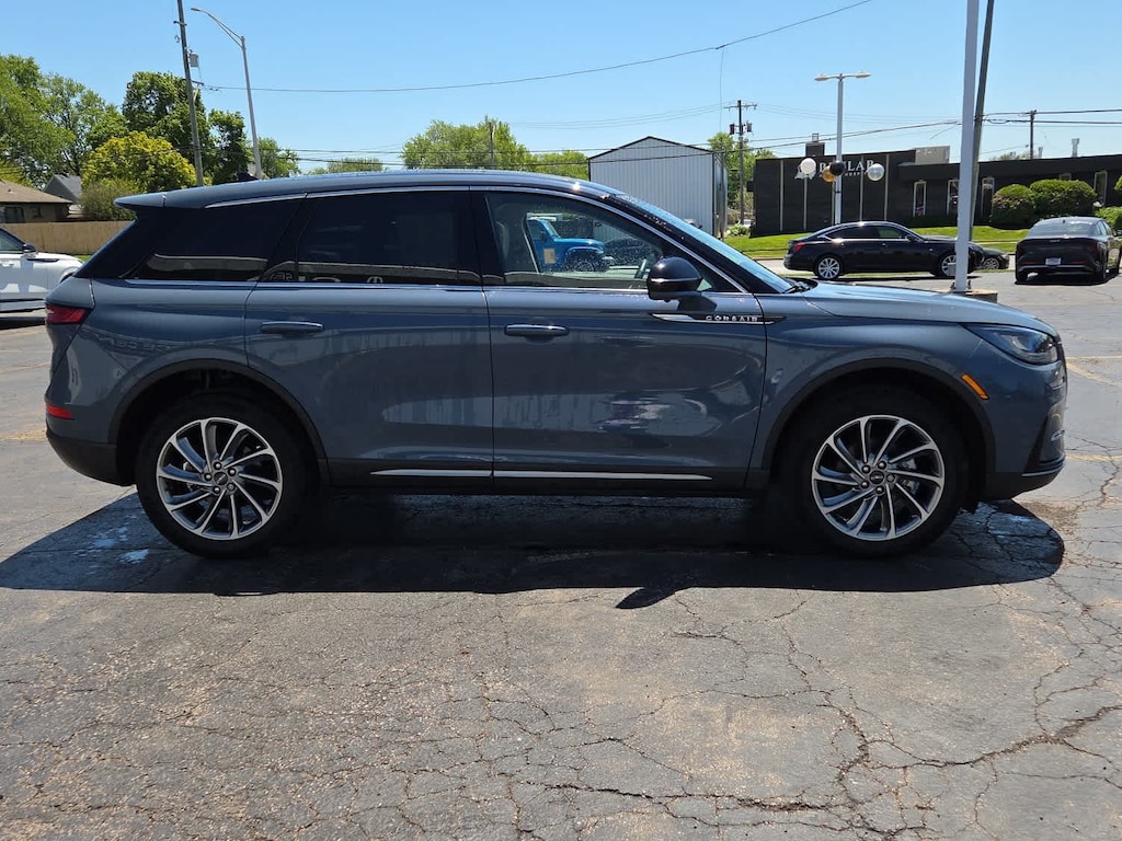 Used 2023 Lincoln Corsair Standard AWD