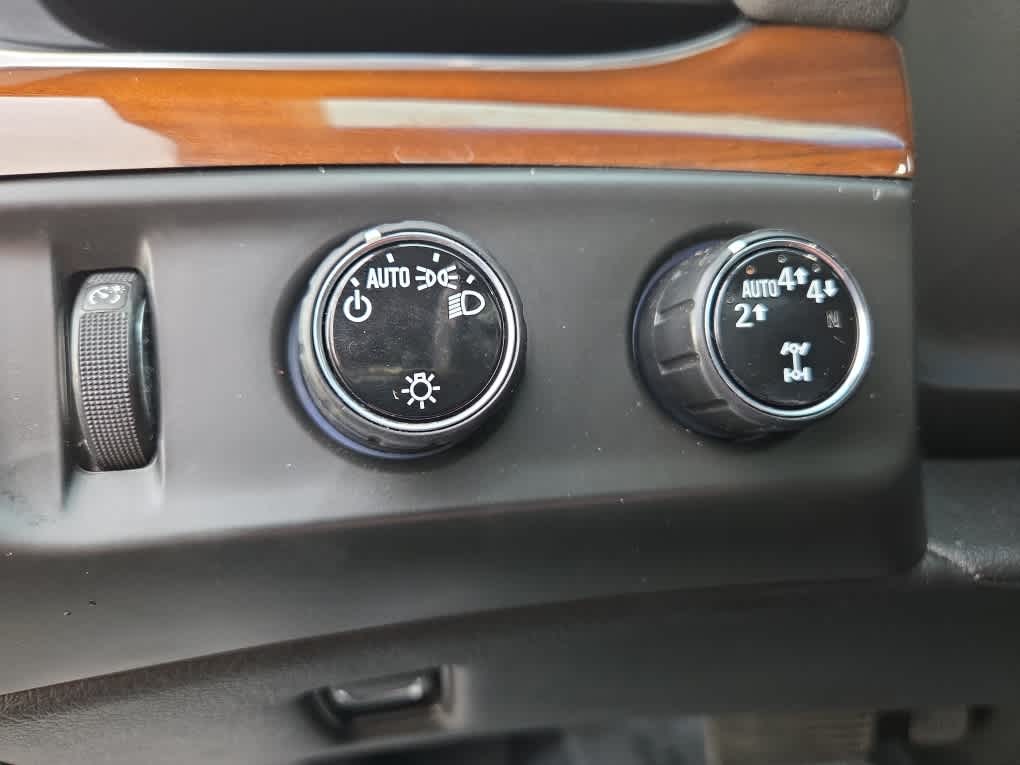 2018 Cadillac Escalade Premium Luxury - Photo 26