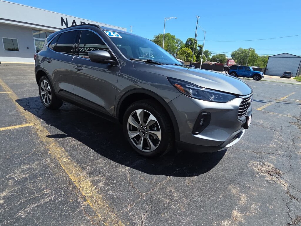 Used 2025 Ford Escape Platinum AWD