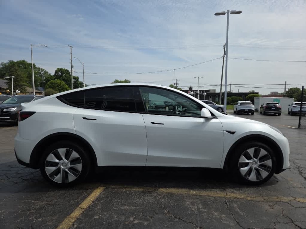 Used 2024 Tesla Model Y Long Range AWD