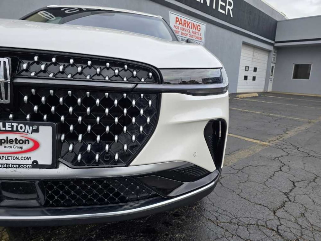 Used 2024 Lincoln Nautilus Premiere AWD