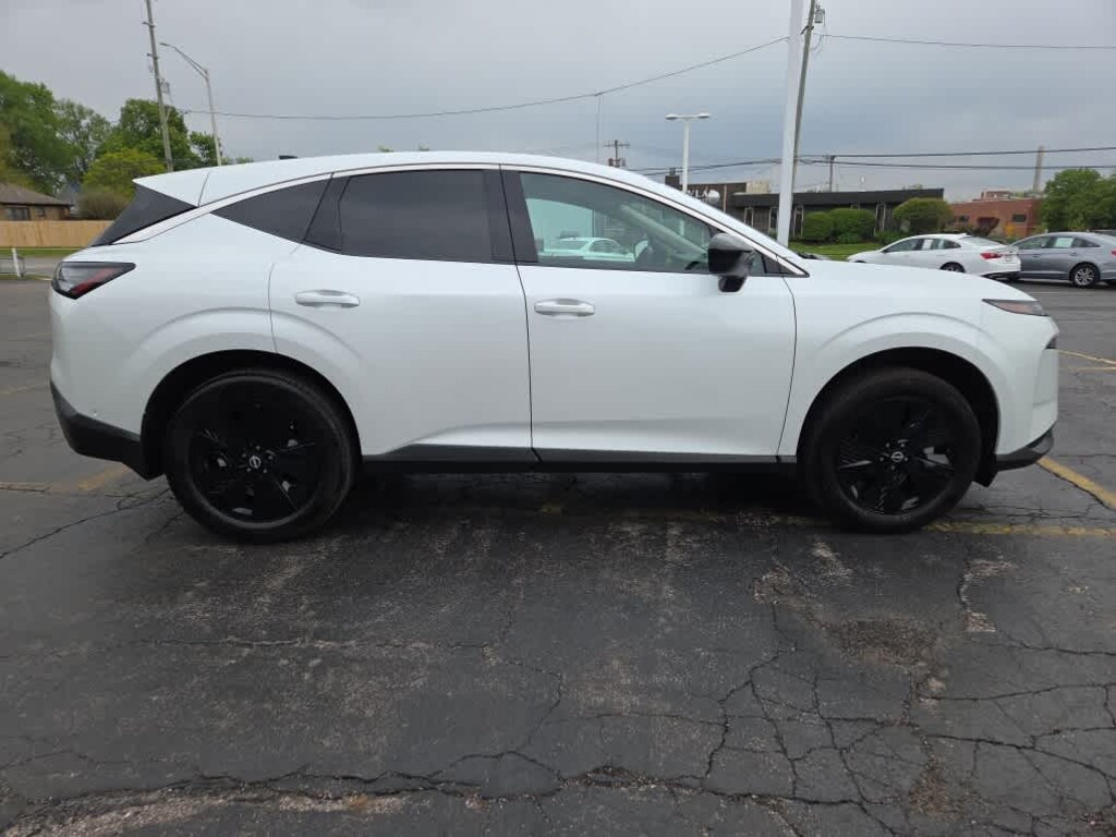 Used 2025 Nissan Murano SV AWD