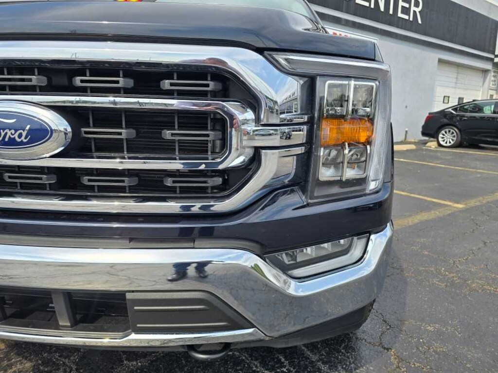 Used 2022 Ford F-150 XLT 4WD Supercrew 5.5 Box 4WD SuperCrew 5.5 Box
