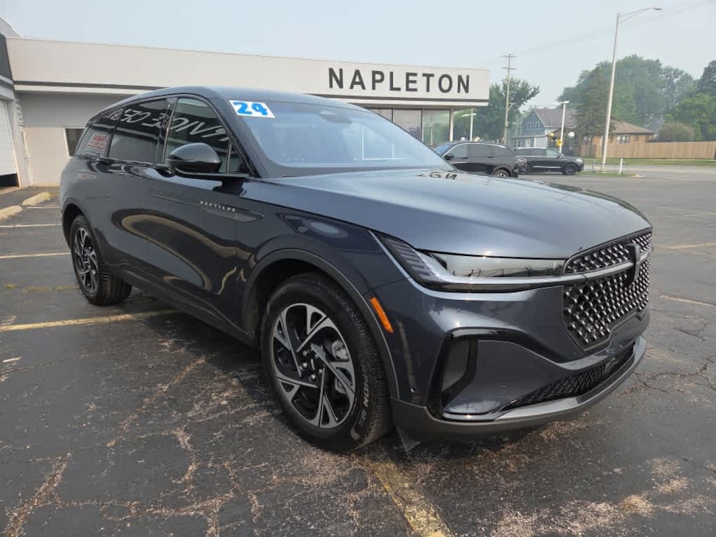 Used 2024 Lincoln Nautilus Premiere AWD