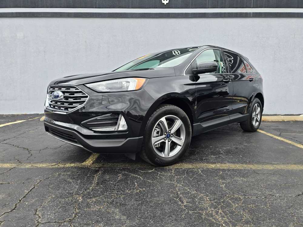 2022 Ford Edge SEL's photo
