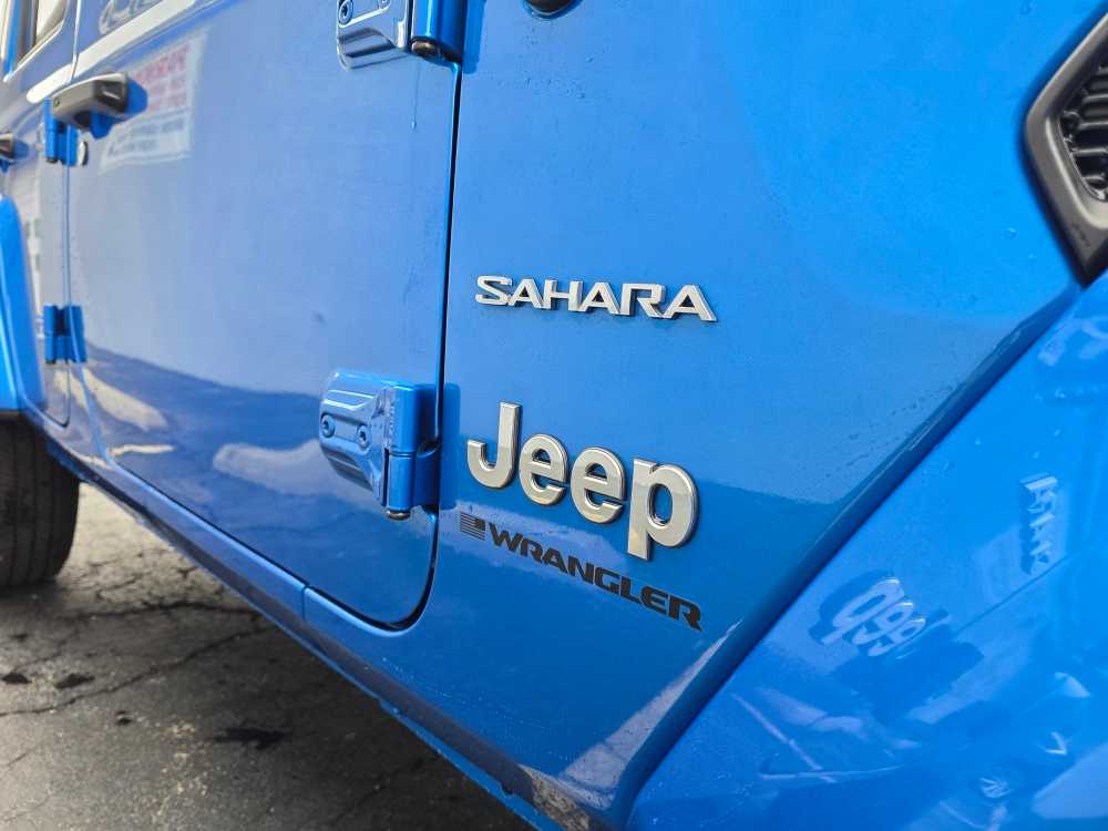 2023 Jeep Wrangler 4-Door Sahara - Photo 8