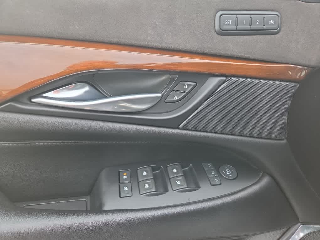 2018 Cadillac Escalade Premium Luxury - Photo 23