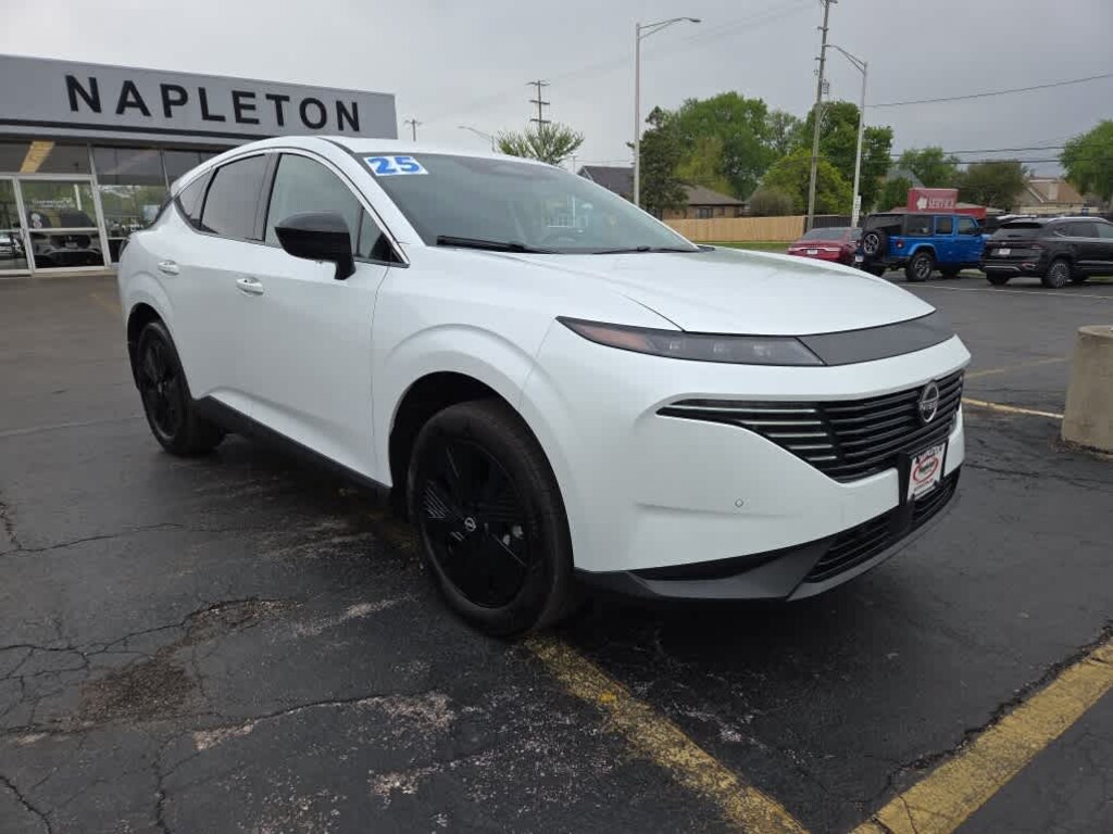 Used 2025 Nissan Murano SV AWD