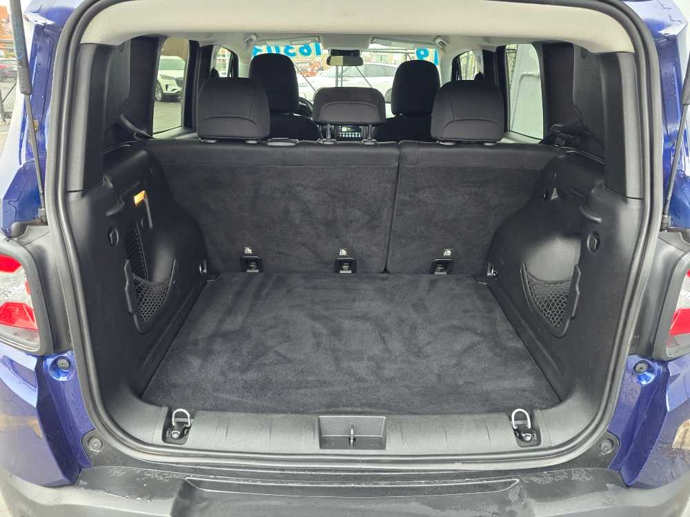2019 Jeep Renegade Latitude - Photo 11