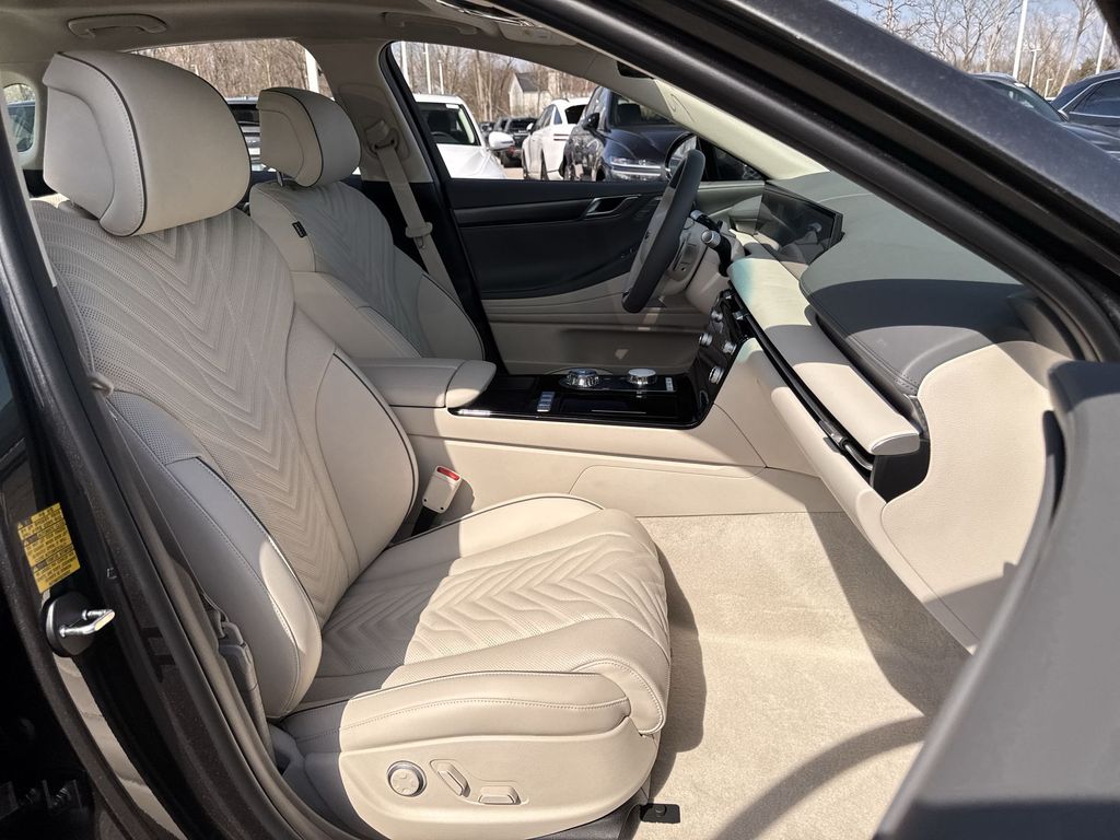 2025 GENESIS G80 Sport Prestige - Photo 29