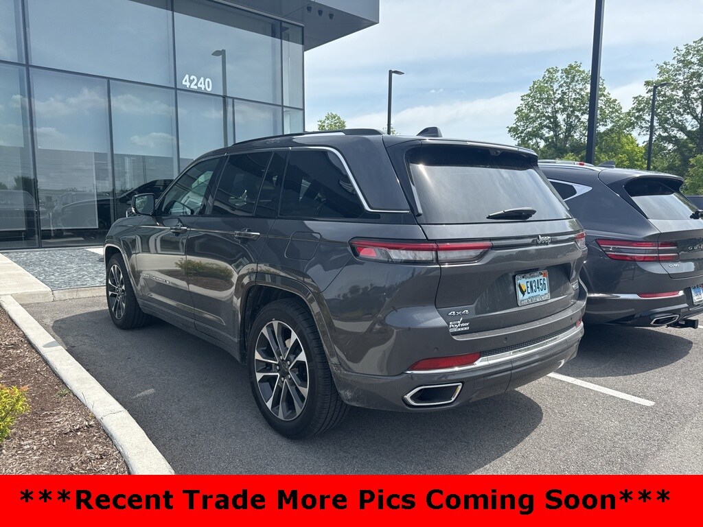 2022 Jeep Grand Cherokee Overland photo 4