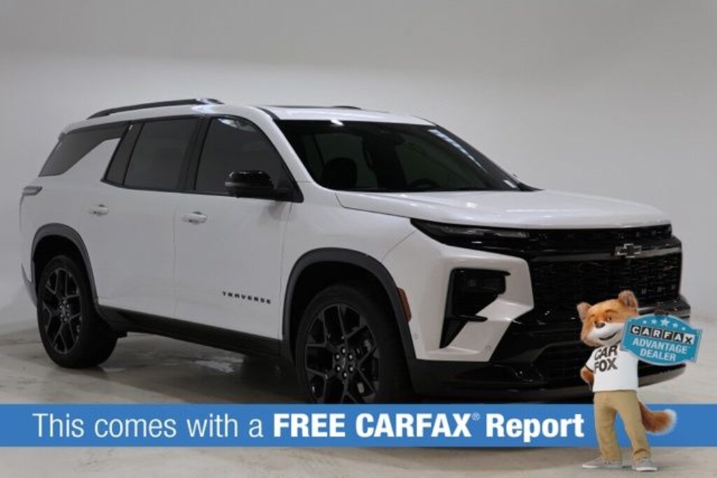 Used 2025 Chevrolet Traverse RS SUV