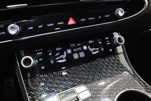 2026 GENESIS GV70 Sport Prestige - Photo 29