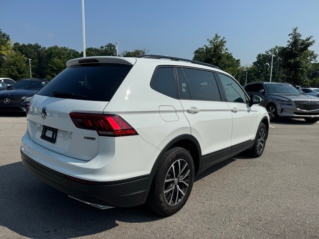 2021 Volkswagen Tiguan S photo 3