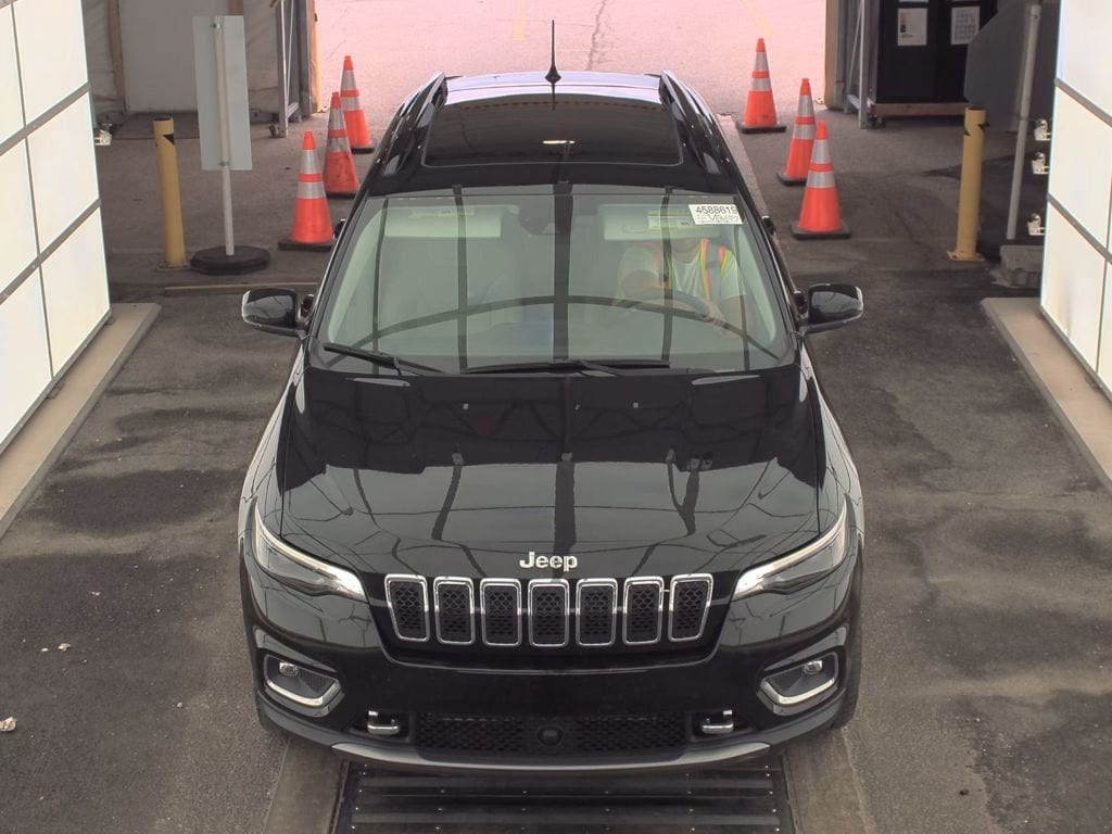 Used 2022 Jeep Cherokee Limited with VIN 1C4PJMDX8ND510848 for sale in Indianapolis, IN
