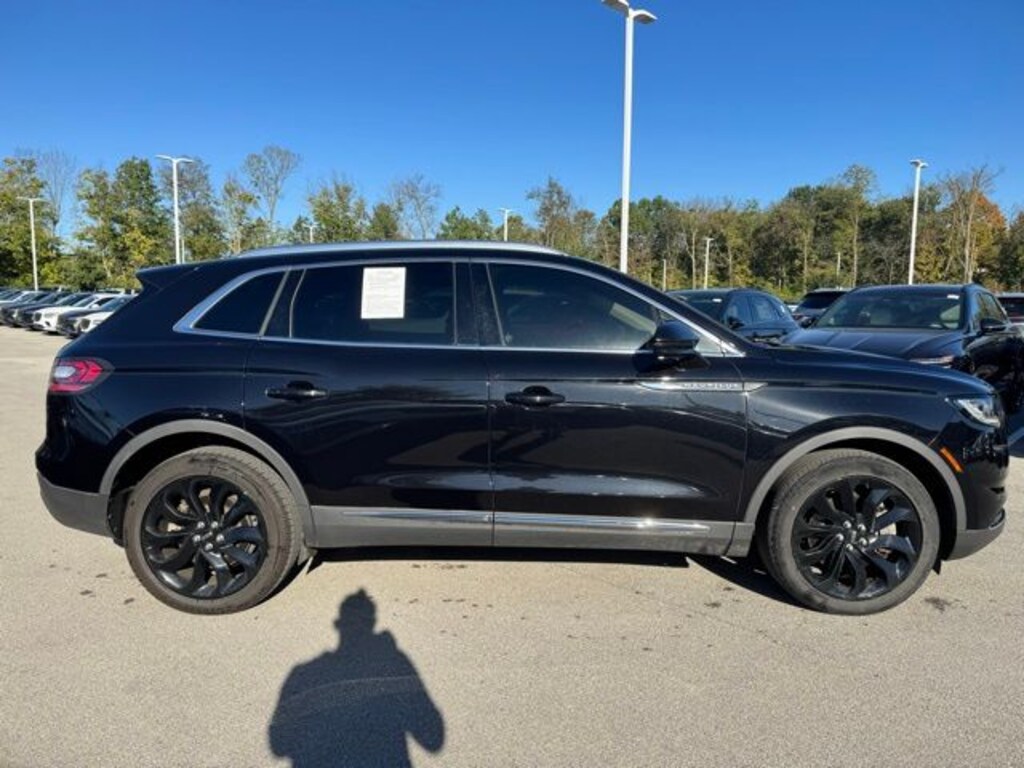 Used 2021 Lincoln Nautilus Reserve SUV