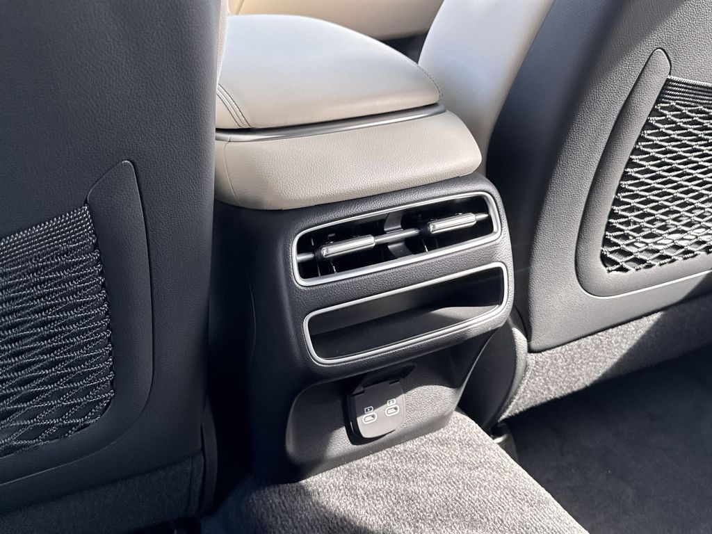 2026 GENESIS GV70 Select - Photo 26