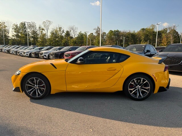 2022 Toyota Supra 2.0 photo 2