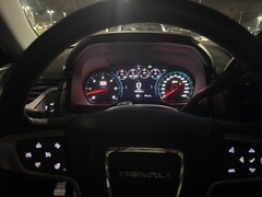 2017 GMC Yukon Denali SUV