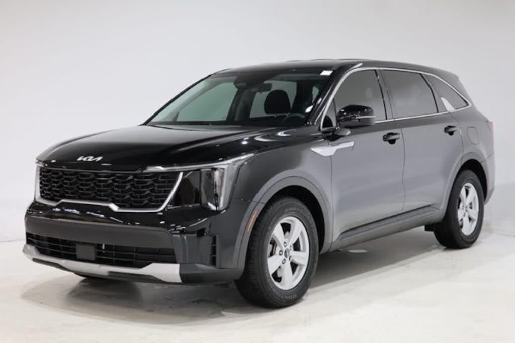 Used 2025 Kia Sorento LX SUV