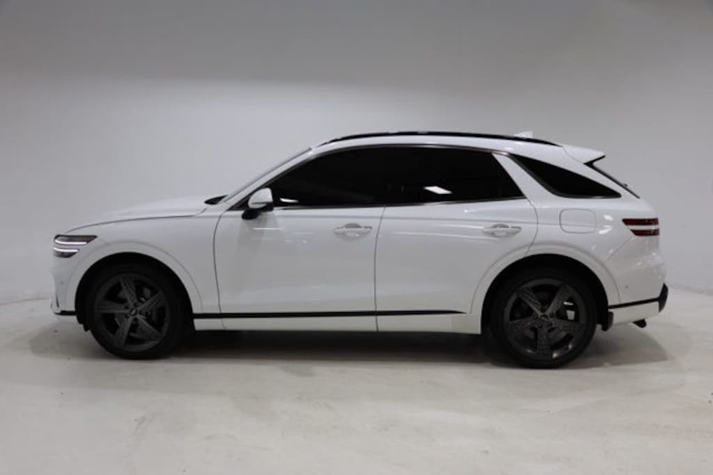 Used 2024 Genesis GV70 SUV