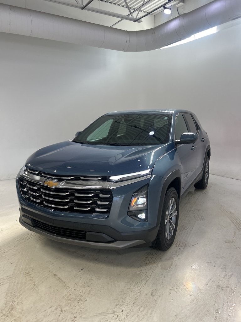 2026 Chevrolet Equinox LT's photo