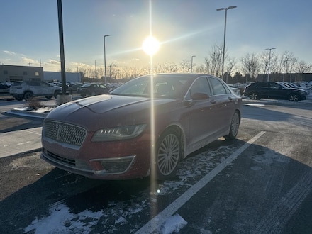2017 Lincoln MKZ Reserve Sedan