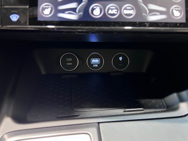 2025 GENESIS G70 Sport Advanced - Photo 16