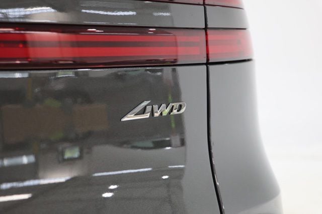 2026 GENESIS GV70 Advanced - Photo 13