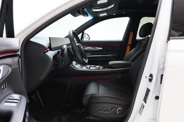 2026 GENESIS GV70 Sport Prestige - Photo 18