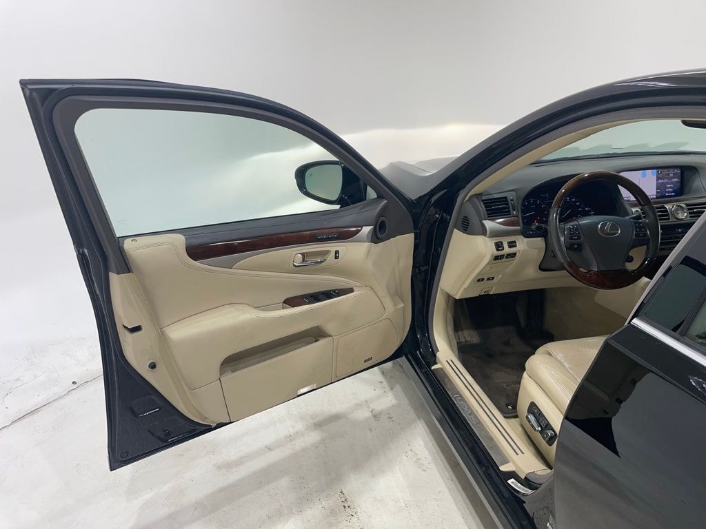 Used 2014 Lexus LS 460 Sedan