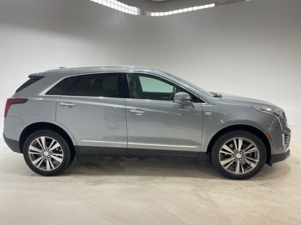 Used 2024 CADILLAC XT5 Premium Luxury SUV