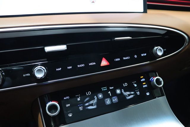 2026 GENESIS GV70 Advanced - Photo 28