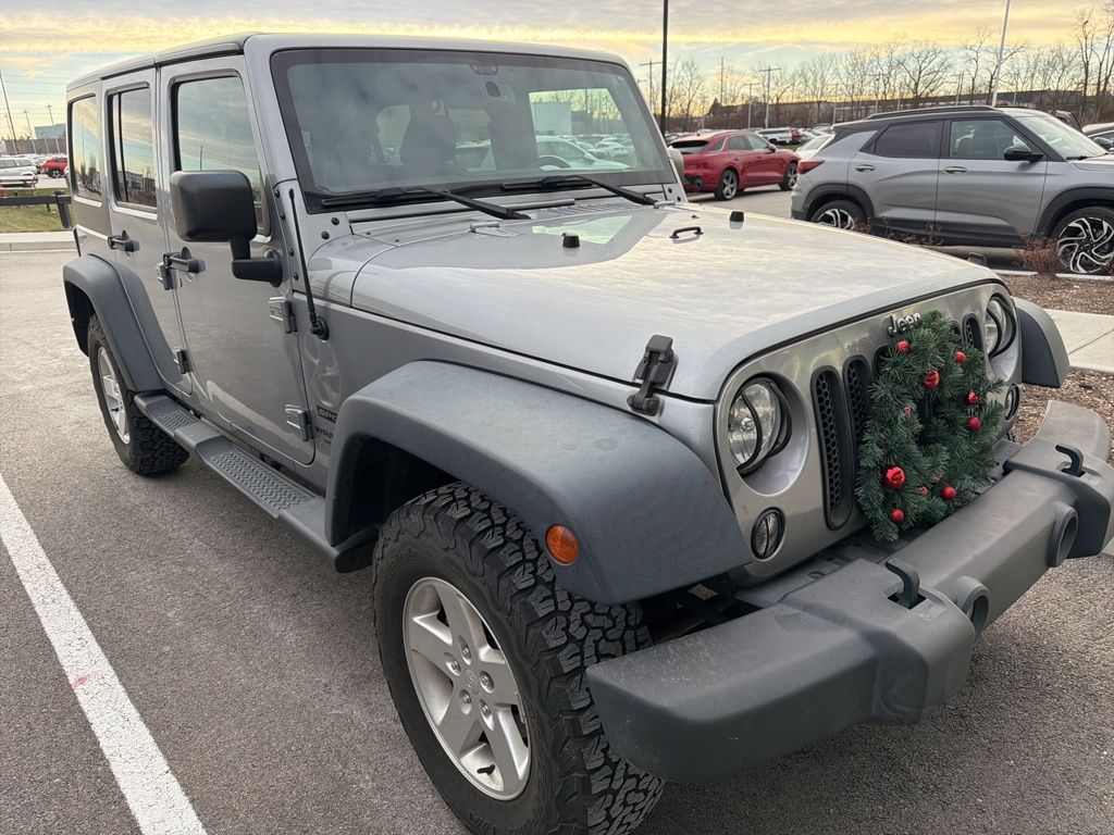 2015 Jeep Wrangler Unlimited Sport's photo