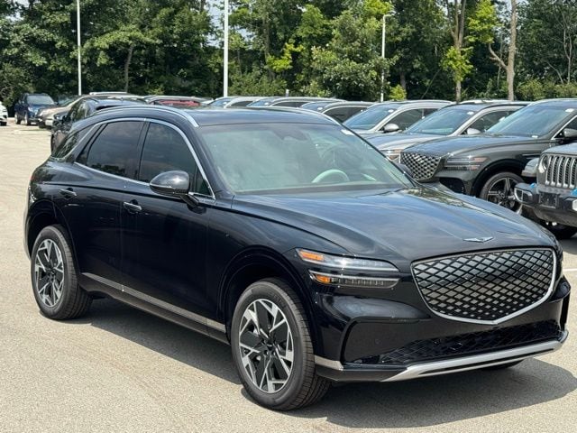 2026 GENESIS GV70 Standard's photo