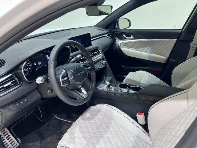 2025 GENESIS G70 Sport Advanced - Photo 17