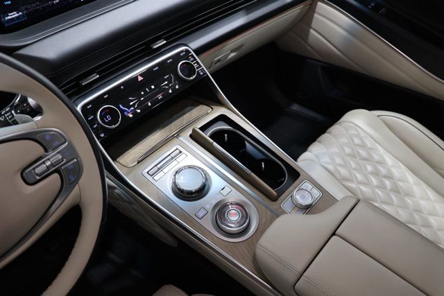 2024 GENESIS GV80 Standard - Photo 32