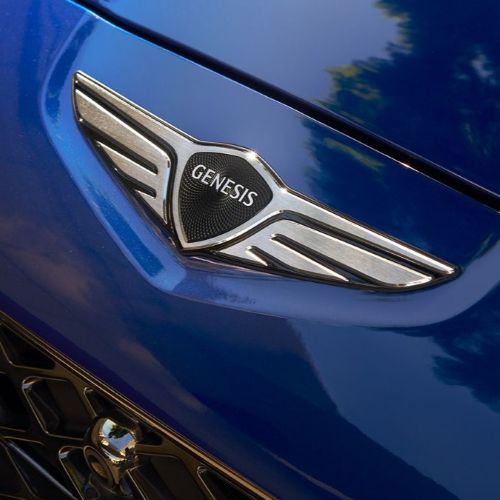 Genesis badging Genesis G70 badging