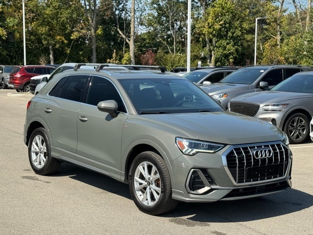 2022 Audi Q3