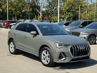 2022 Audi Q3 45 S line Premium SUV