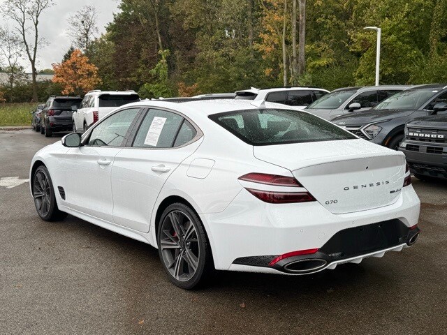 2025 Genesis G70 3.3T Sport Advanced photo 2