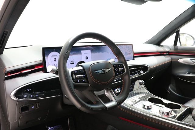 2026 GENESIS GV70 Sport Prestige - Photo 16