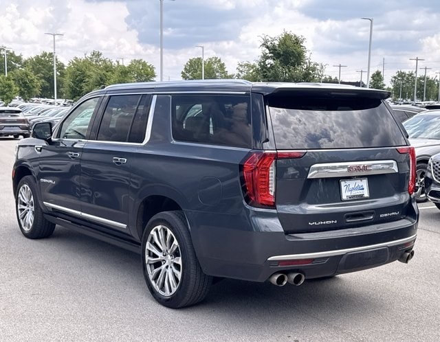 Used 2021 GMC Yukon XL Denali with VIN 1GKS2JKL2MR255822 for sale in Indianapolis, IN