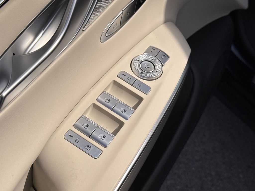 2026 GENESIS GV70 Select - Photo 15