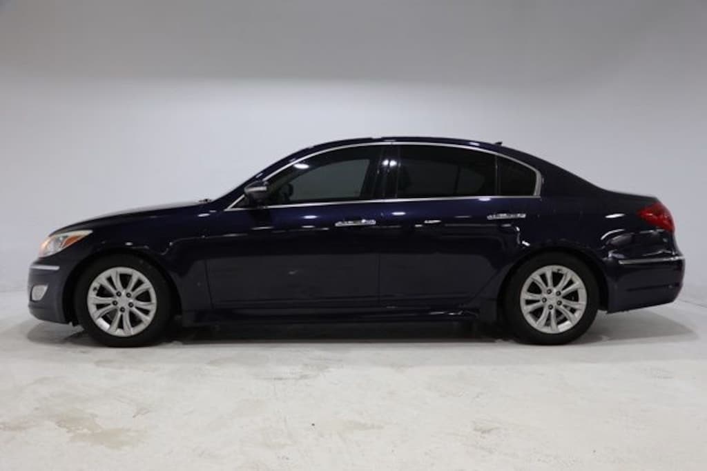 Used 2013 Hyundai Genesis 3.8 Sedan
