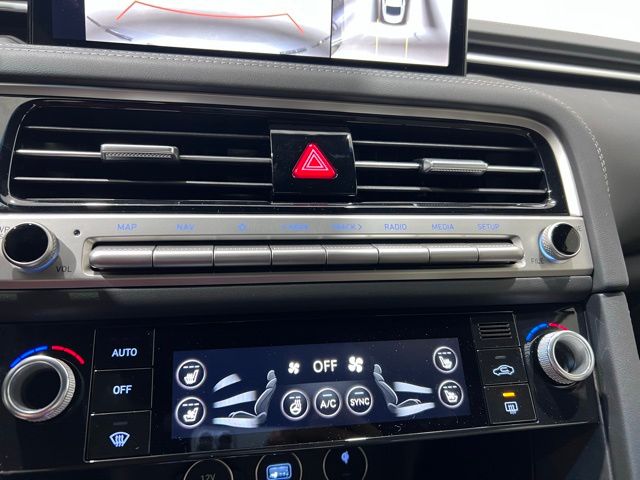 2025 GENESIS G70 Sport Advanced - Photo 27