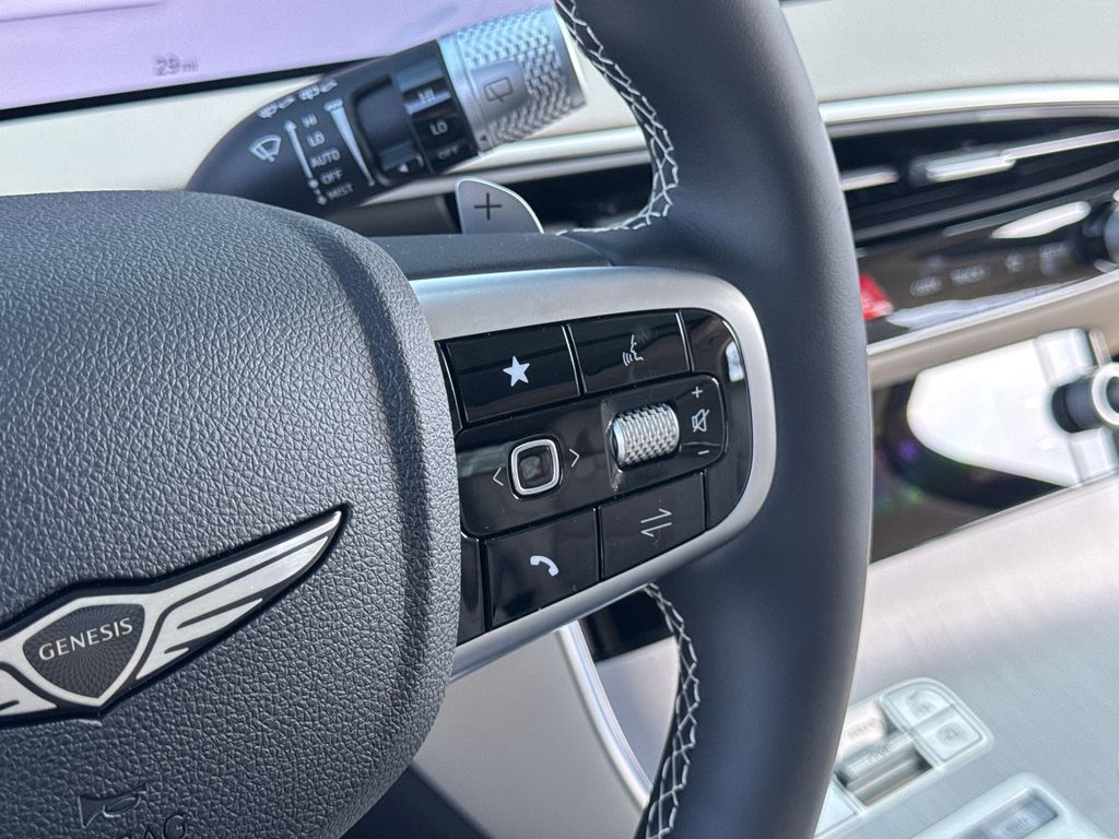 2026 GENESIS GV70 Select - Photo 18