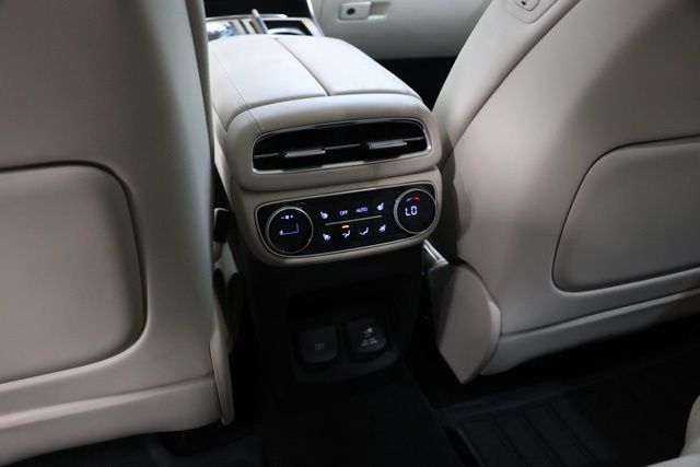 2024 GENESIS GV80 Standard - Photo 35